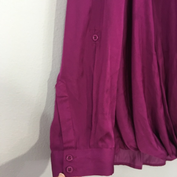 Torrid Purple Satin Surplice Blouse Tab Sleeves 4X - Picture 3 of 7